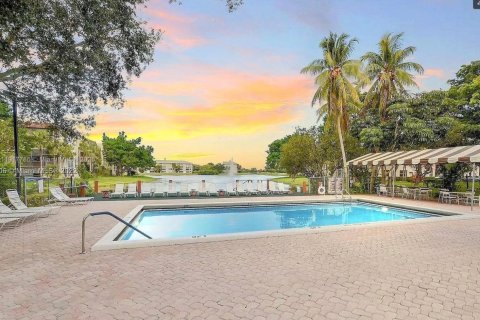 Copropriété à louer à Davie, Floride: 2 chambres, 102.19 m2 № 1972350 - photo 19