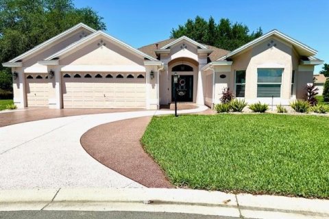 Villa ou maison à vendre à The Villages, Floride: 3 chambres, 207.26 m2 № 1628362 - photo 1