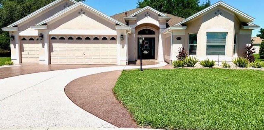 Villa ou maison à The Villages, Floride 3 chambres, 207.26 m2 № 1628362