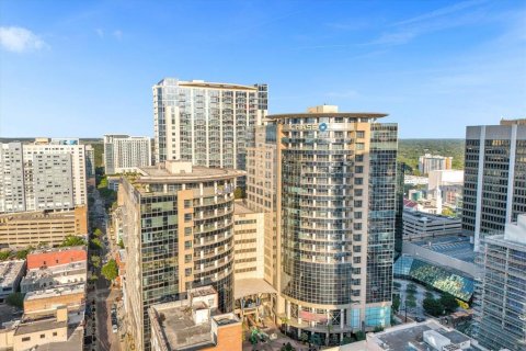 Immobilier commercial à Orlando, Floride 515.89 m2 № 2156668