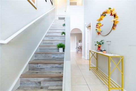 Villa ou maison à vendre à Kissimmee, Floride: 4 chambres, 206.61 m2 № 2411570 - photo 16
