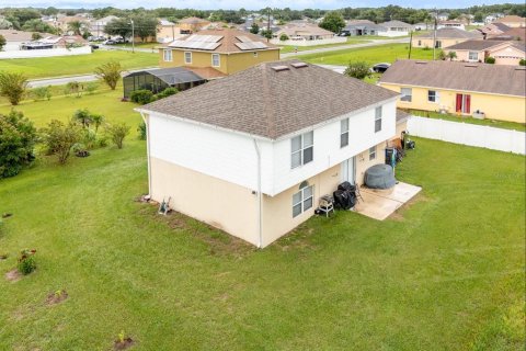 Villa ou maison à vendre à Kissimmee, Floride: 4 chambres, 206.61 m2 № 2411570 - photo 3