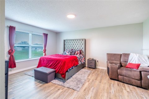 Villa ou maison à vendre à Kissimmee, Floride: 4 chambres, 206.61 m2 № 2411570 - photo 18