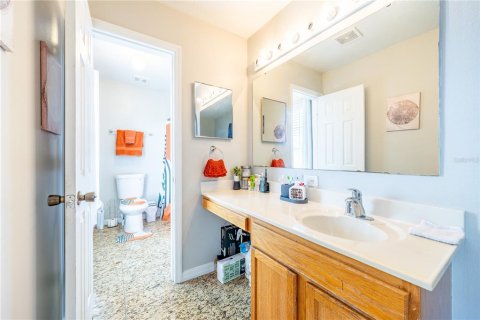 Villa ou maison à vendre à Kissimmee, Floride: 4 chambres, 206.61 m2 № 2411570 - photo 19