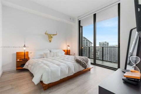 Снять в аренду кондоминиум в Майами, Флорида 3 спальни, 140.75м2, № 1923567 - фото 11