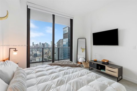 Снять в аренду кондоминиум в Майами, Флорида 3 спальни, 140.75м2, № 1923567 - фото 13