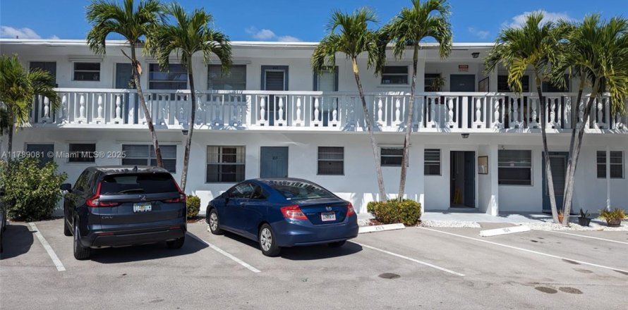 Condo in Margate, Florida, 1 bedroom  № 2014777