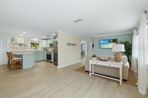 Casa en venta en Holmes Beach, Florida, 3 dormitorios, 93.83 m2 № 2101261 - foto 11