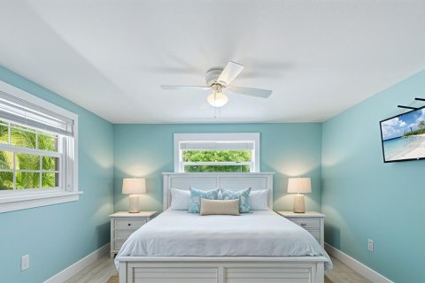 Casa en venta en Holmes Beach, Florida, 3 dormitorios, 93.83 m2 № 2101261 - foto 23