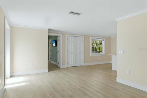 Casa en venta en Holmes Beach, Florida, 3 dormitorios, 93.83 m2 № 2101261 - foto 28