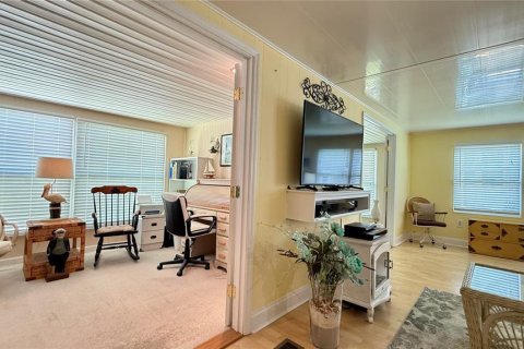 Apartment in North Port, Florida 2 bedrooms, 100.33 sq.m. № 1803060 - photo 21