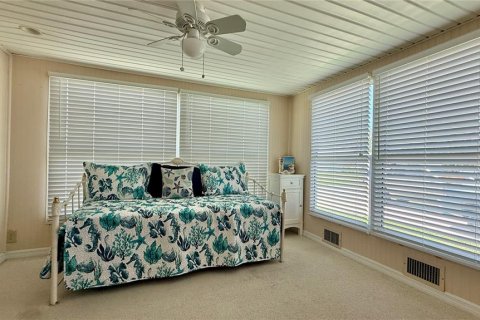 Apartment in North Port, Florida 2 bedrooms, 100.33 sq.m. № 1803060 - photo 18