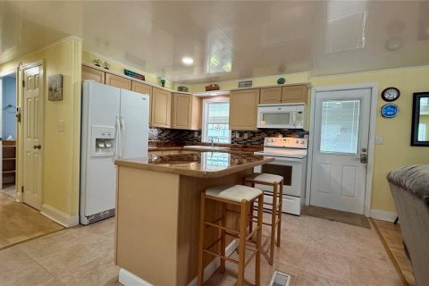 Apartment in North Port, Florida 2 bedrooms, 100.33 sq.m. № 1803060 - photo 6