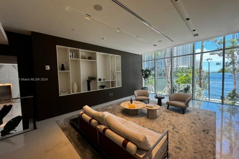 Condominio en venta en Miami, Florida, 1 dormitorio № 1975865 - foto 6