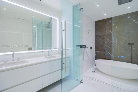 Condominio en venta en Miami, Florida, 1 dormitorio № 1975865 - foto 25