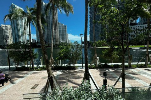 Condominio en venta en Miami, Florida, 1 dormitorio № 1975865 - foto 7