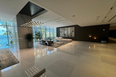 Condominio en venta en Miami, Florida, 1 dormitorio № 1975865 - foto 3