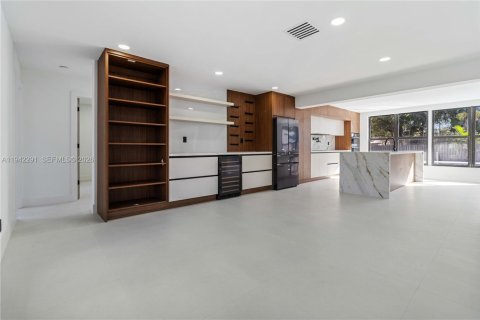 Casa en alquiler en Hollywood, Florida, 4 dormitorios, 214.6 m2 № 2001922 - foto 8