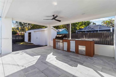 Casa en alquiler en Hollywood, Florida, 4 dormitorios, 214.6 m2 № 2001922 - foto 25