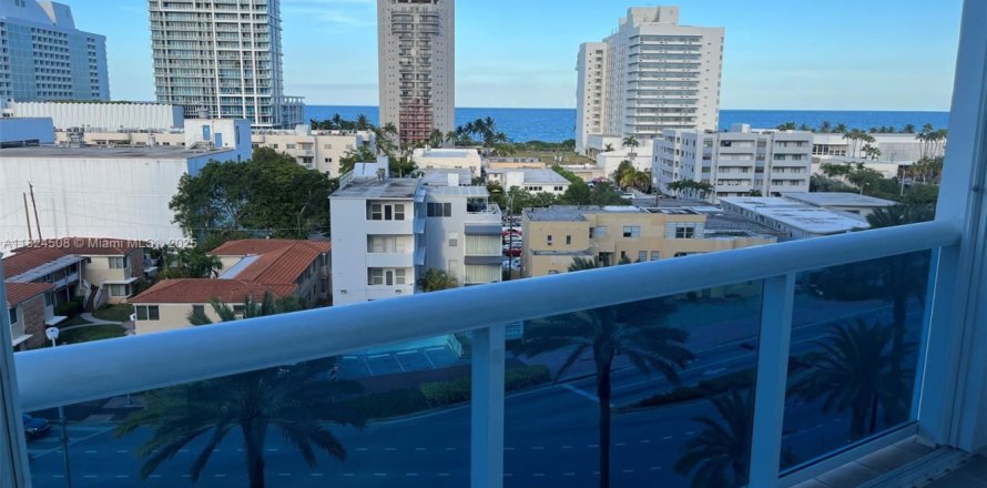 Condo à Miami Beach, Floride, 1 chambre № 1790648