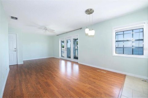 Condominio en venta en Saint Petersburg, Florida, 1 dormitorio, 64.47 m2 № 2100541 - foto 9