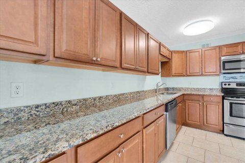 Condominio en venta en Saint Petersburg, Florida, 1 dormitorio, 64.47 m2 № 2100541 - foto 16