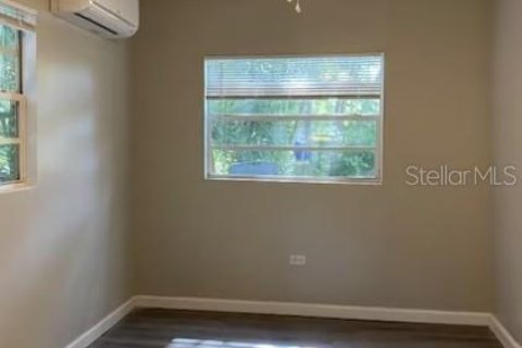Immobilier commercial à vendre à DeLand, Floride: 4 chambres, 114.46 m2 № 1820575 - photo 6