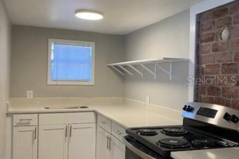 Immobilier commercial à vendre à DeLand, Floride: 4 chambres, 114.46 m2 № 1820575 - photo 3