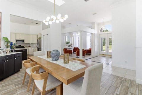 Casa en venta en Orlando, Florida, 4 dormitorios, 337.24 m2 № 2206757 - foto 7