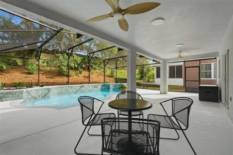 Villa ou maison à vendre à Orlando, Floride: 4 chambres, 199 m2 № 2418327 - photo 3