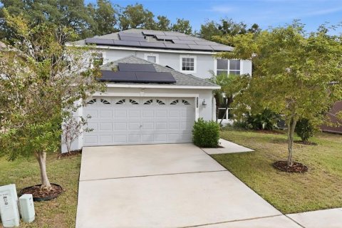 Villa ou maison à vendre à Orlando, Floride: 4 chambres, 199 m2 № 2418327 - photo 2