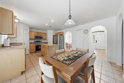 Villa ou maison à vendre à Orlando, Floride: 4 chambres, 199 m2 № 2418327 - photo 12