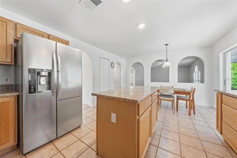 Villa ou maison à vendre à Orlando, Floride: 4 chambres, 199 m2 № 2418327 - photo 13