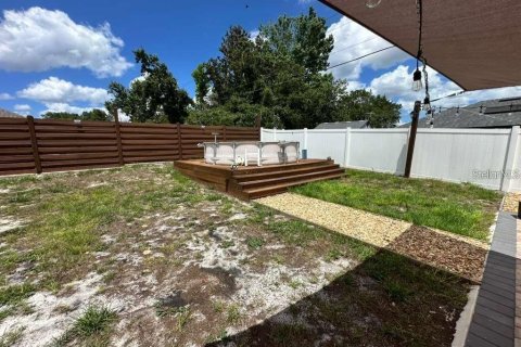 Villa ou maison à louer à Deltona, Floride: 4 chambres, 169.83 m2 № 2114804 - photo 29