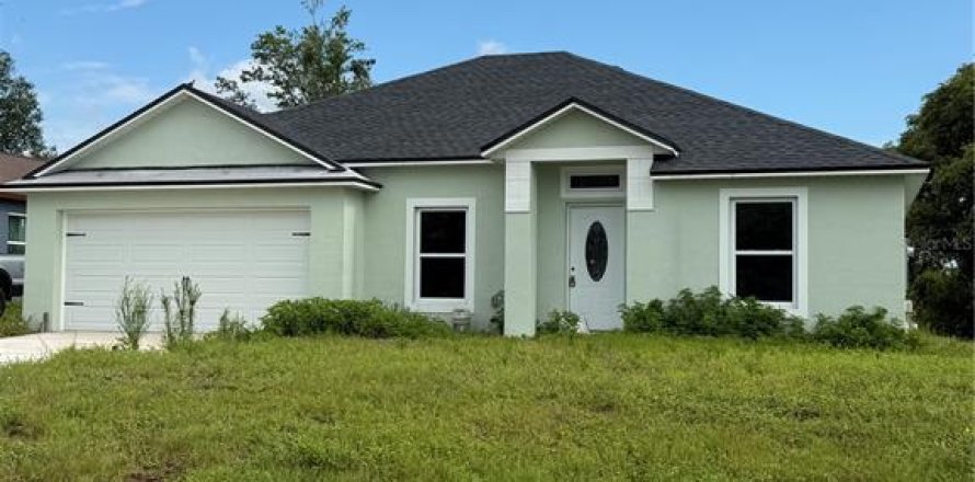 House in Deltona, Florida 4 bedrooms, 148.64 sq.m. № 2238704