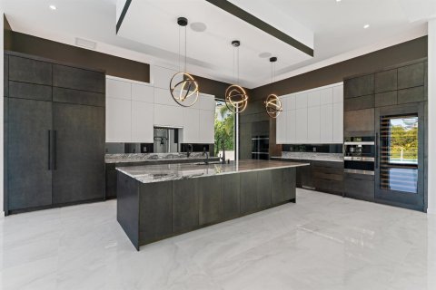 Купить виллу или дом в Юпитер, Флорида 7 комнат, 440.82м2, № 2191180 - фото 21