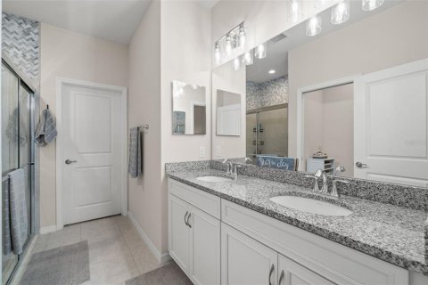 Touwnhouse à vendre à Fish Hawk, Floride: 3 chambres, 165.09 m2 № 1815102 - photo 15