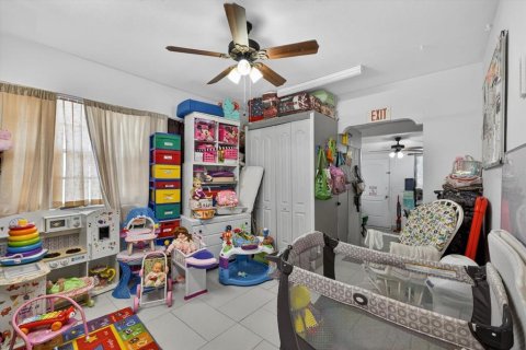 Casa en venta en Tampa, Florida, 4 dormitorios, 168.25 m2 № 2103541 - foto 14