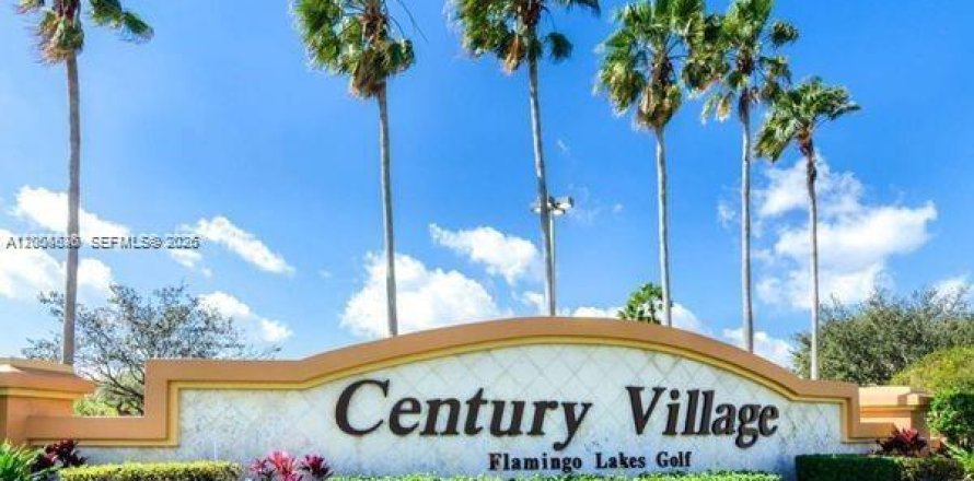 Condo in Pembroke Pines, Florida, 1 bedroom  № 2068755