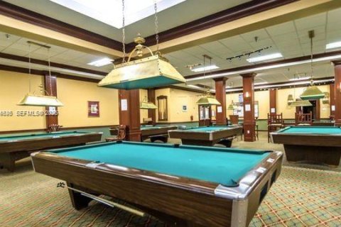 Condo in Pembroke Pines, Florida, 1 bedroom  № 2068755 - photo 22