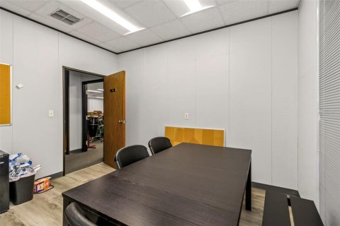 Propiedad comercial en alquiler en Clearwater, Florida, 558.16 m2 № 1546165 - foto 28