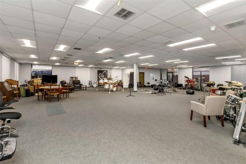 Propiedad comercial en alquiler en Clearwater, Florida, 558.16 m2 № 1546165 - foto 13