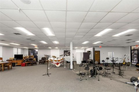 Propiedad comercial en alquiler en Clearwater, Florida, 558.16 m2 № 1546165 - foto 23