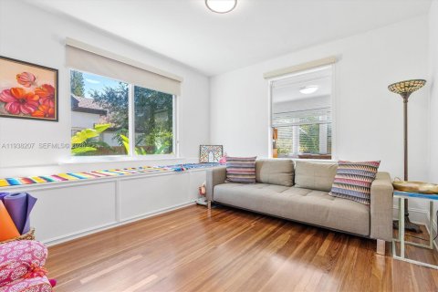 Villa ou maison à vendre à Miami, Floride: 2 chambres, 122.26 m2 № 1996568 - photo 26