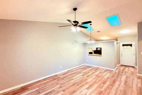 Appartement à louer à Orlando, Floride: 2 chambres, 86.96 m2 № 2112355 - photo 11