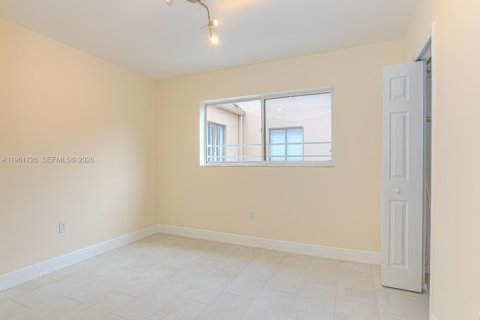 Снять в аренду кондоминиум в Хайалиа, Флорида 2 спальни, 91.6м2, № 2024872 - фото 22