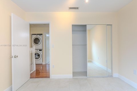 Снять в аренду кондоминиум в Хайалиа, Флорида 2 спальни, 91.6м2, № 2024872 - фото 16