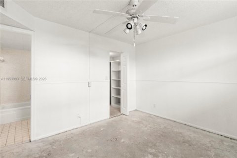 Купить кондоминиум в Окленд-Парк, Флорида 2 спальни, 90.58м2, № 2009312 - фото 19