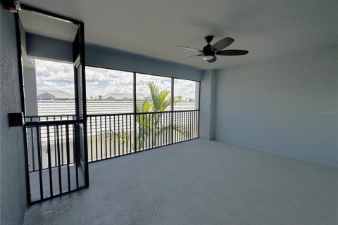 Copropriété à vendre à Punta Gorda, Floride: 2 chambres, 133.59 m2 № 2308085 - photo 7