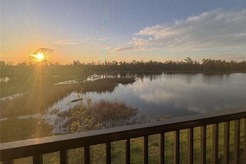 Copropriété à vendre à Punta Gorda, Floride: 2 chambres, 133.59 m2 № 2308085 - photo 4